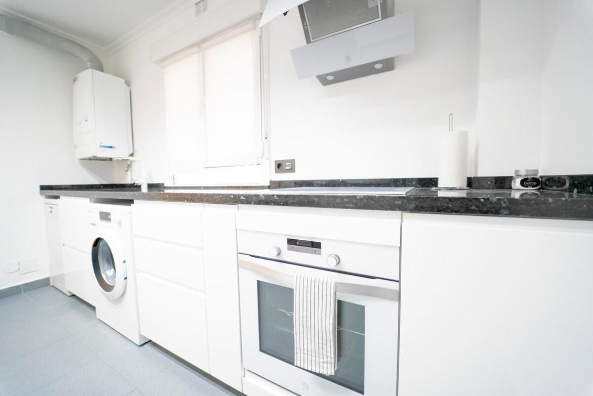 Apartamento Avenida De Castilla Хихон Экстерьер фото